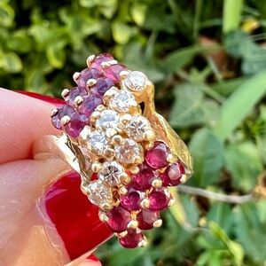 VINTAGE 14K YELLOW GOLD RUBY RUBIES DIAMONDS COCKTAIL CLUSTER RING STATEMENT